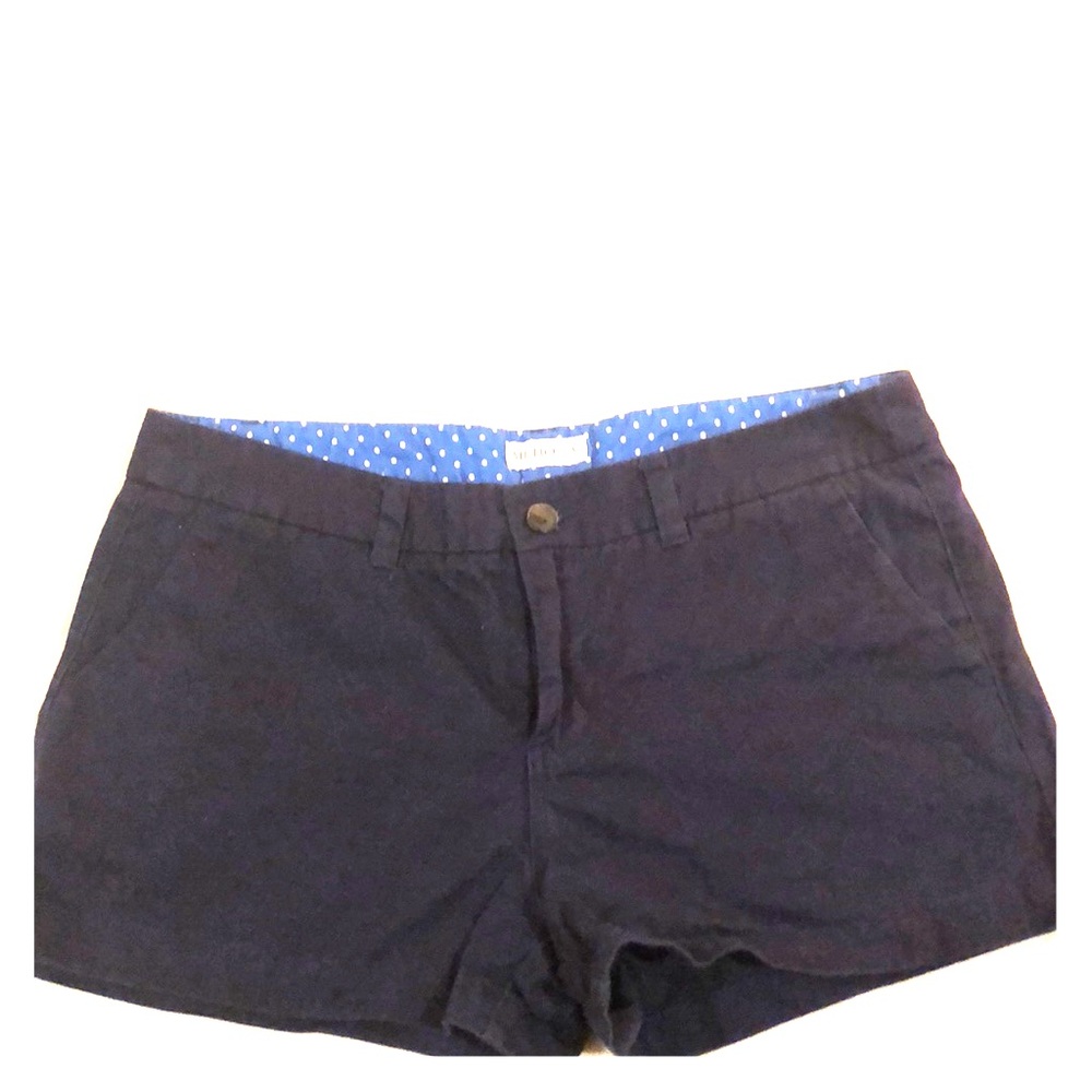 Navy highwaisted shorts